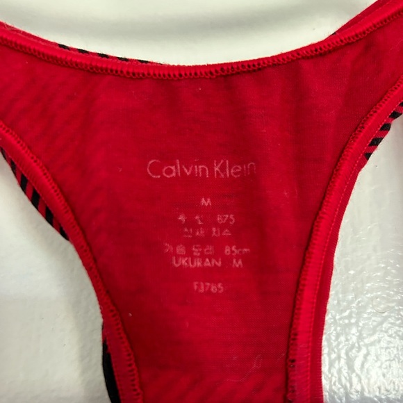 Calvin Klein sports bra - Picture 2 of 2